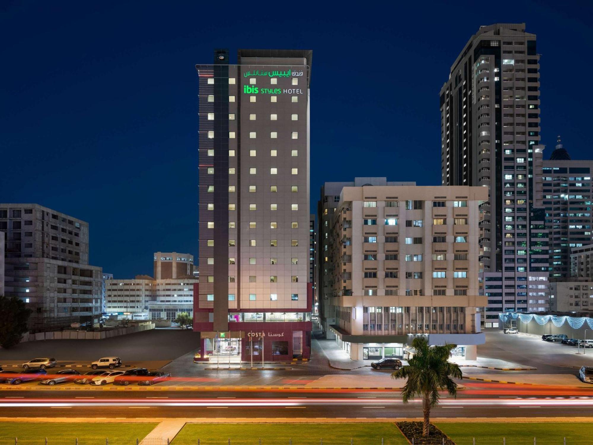 Ibis Styles Sharjah Hotel Екстериор снимка
