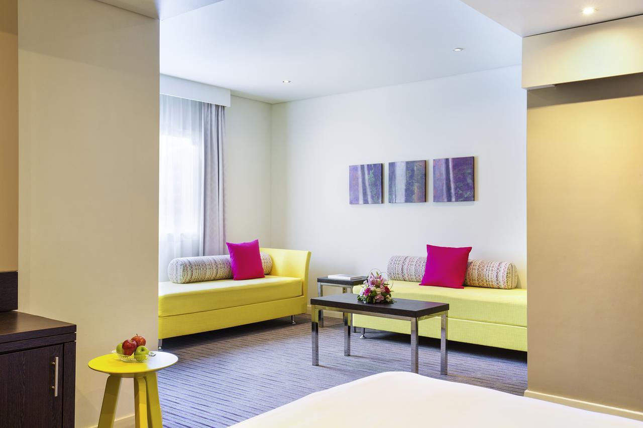 Ibis Styles Sharjah Hotel Екстериор снимка