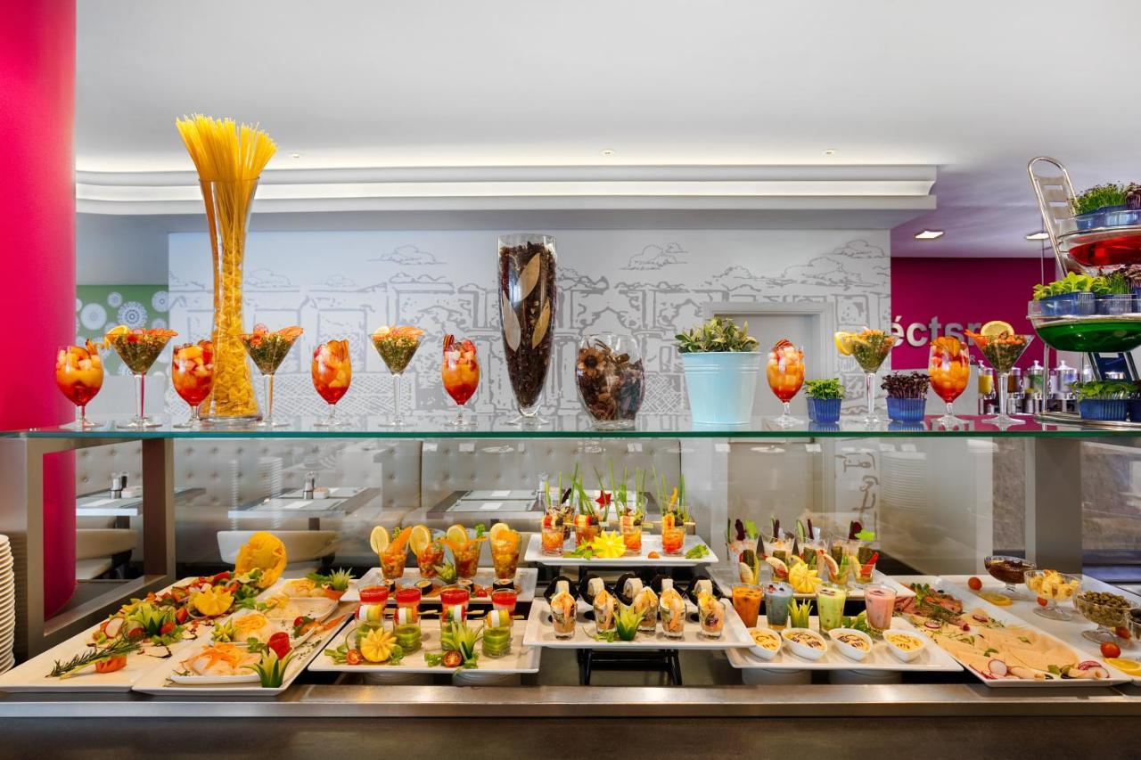 Ibis Styles Sharjah Hotel Екстериор снимка